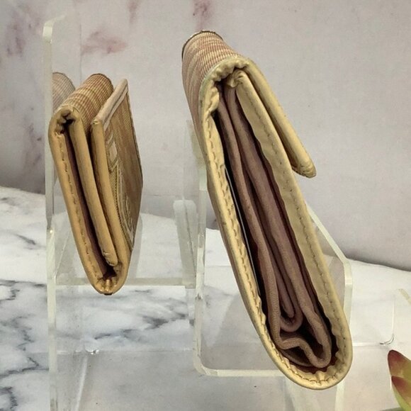 Dior Tan and Pink Wallet and Accessory Key Set - Picture 10 of 11